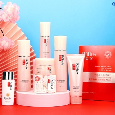 市場(chǎng)監管局提醒您科學(xué)選擇化妝品