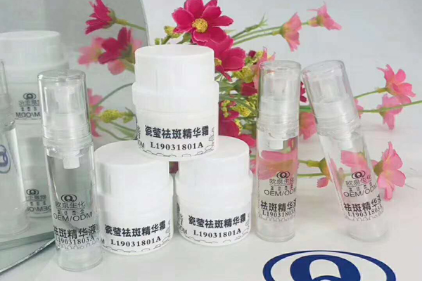 護膚品OEM加工廠(chǎng):護膚小方法介紹-歐泉生化